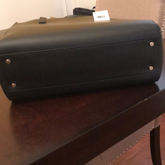 Kate Spade Large Nelle Putnam Drive - Picture 7 of 7